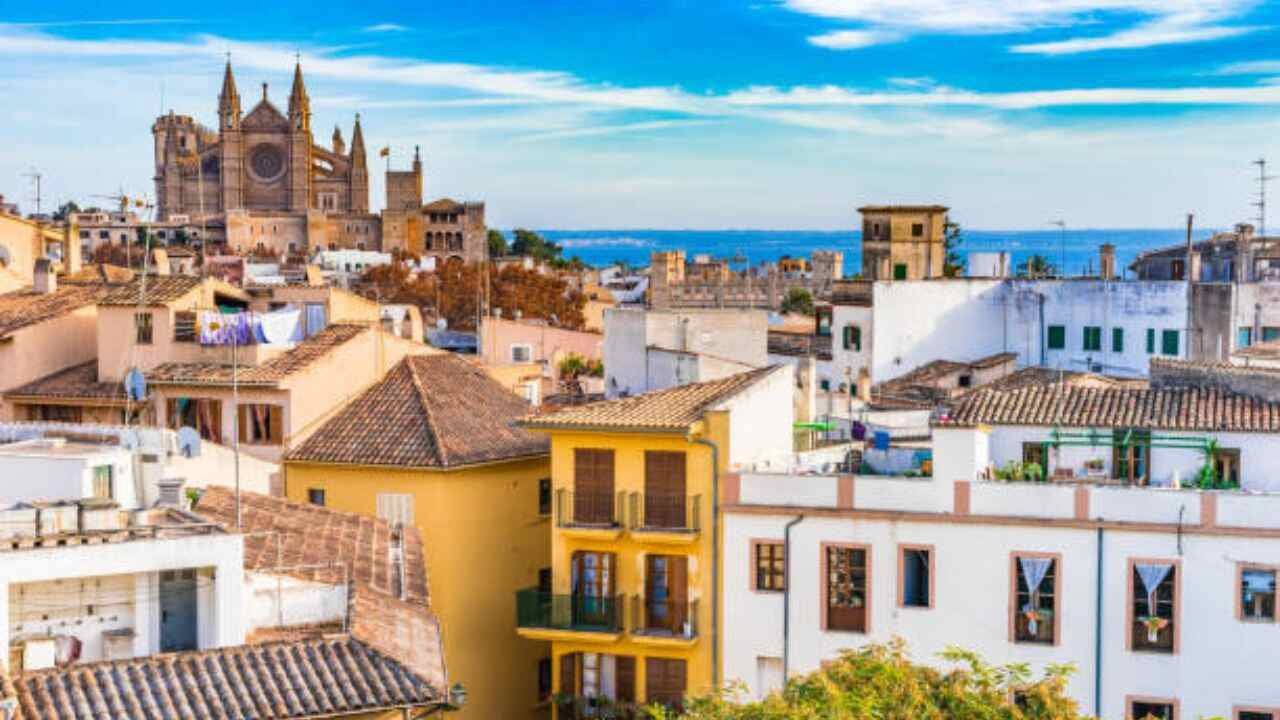 TUI Airways Majorca Office in Spain