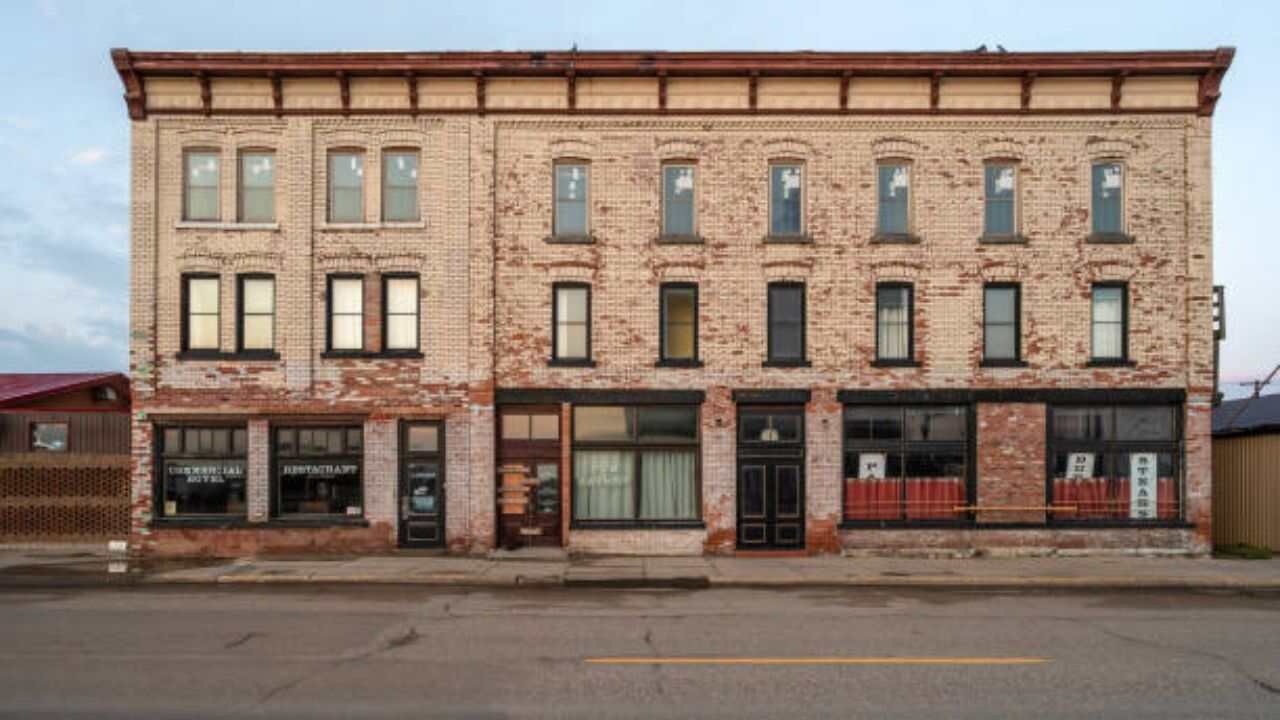 Canadian North Airlines Saskatchewan Office in Canada Canadian North Airlines Saskatchewan Office in Canada