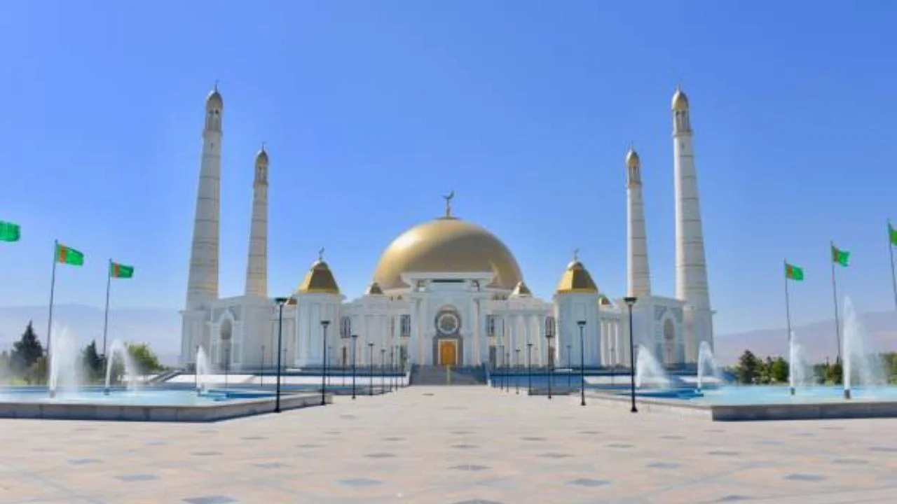 Azerbaijan Airlines Türkmenbaşy Office in Turkmenistan