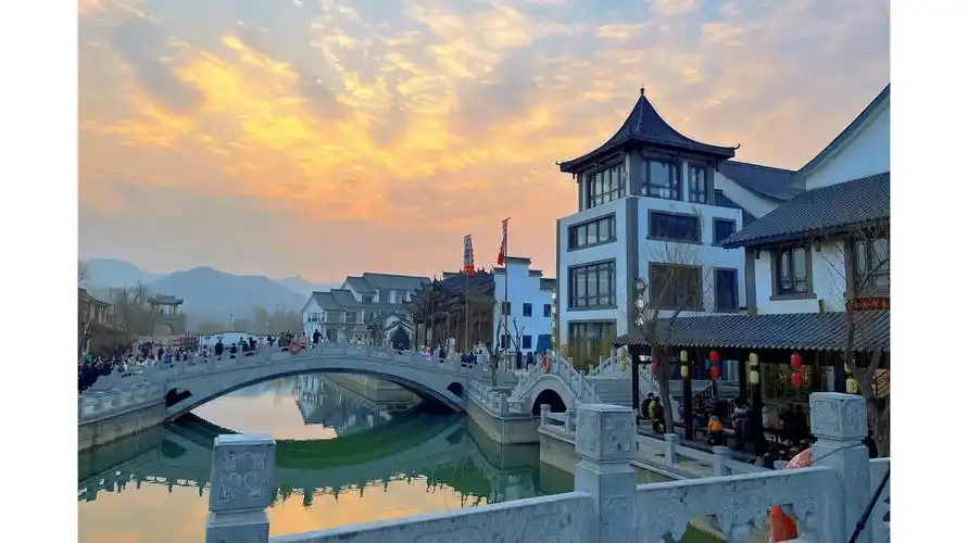 Spring Airlines Handan Office in China