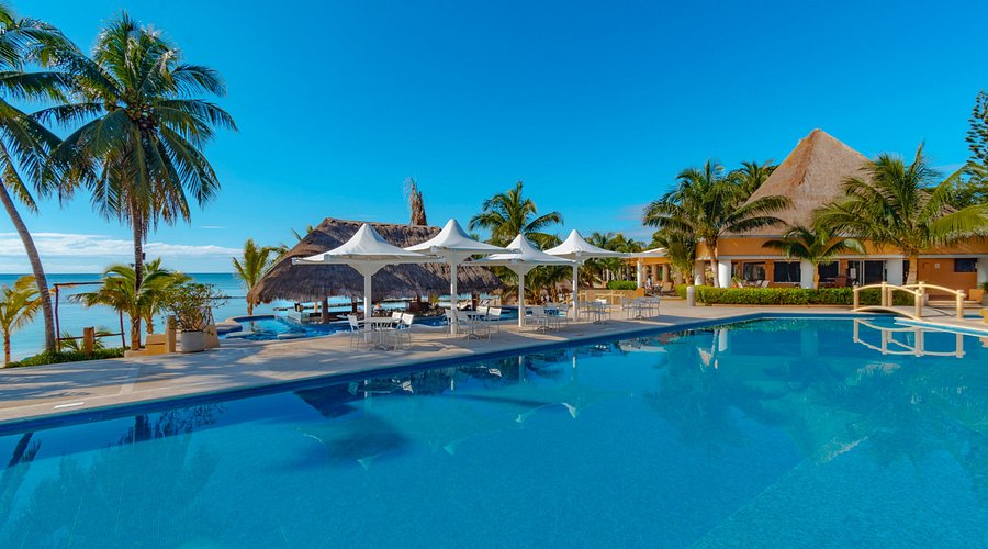 Air Transat Puerto Aventuras Office in Mexico